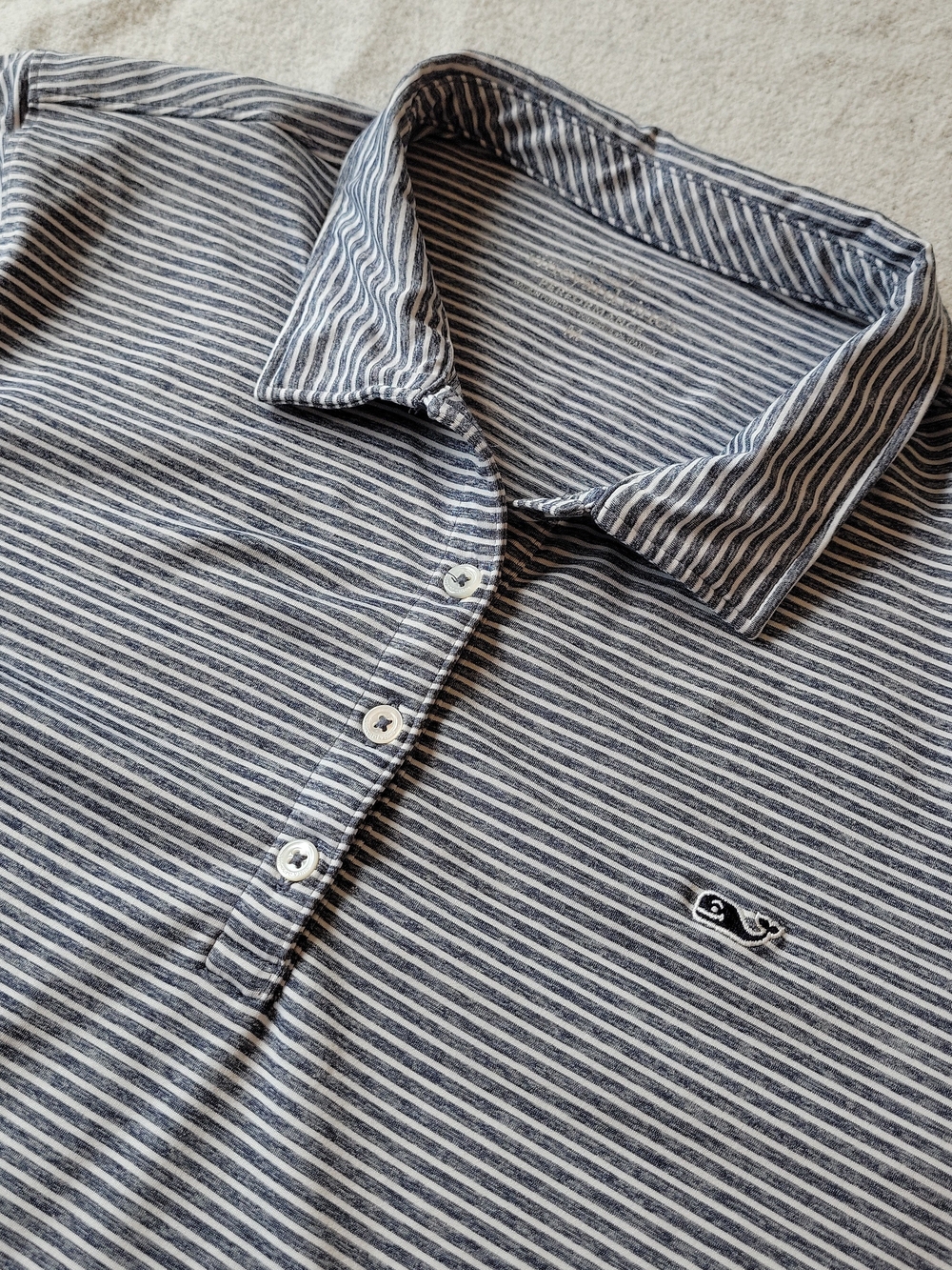 Vineyard Vines Polo Shirt Women's Medium Gray Stripe Performance Whale Logo